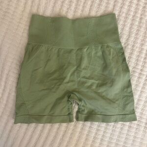Buttery Soft Material Gym Shorts w Butt Scrunch